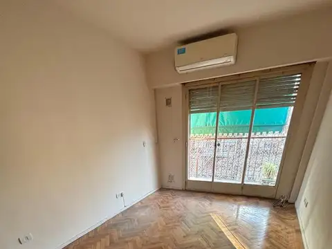 Departamento en Alquiler en Almagro, $ 750.000