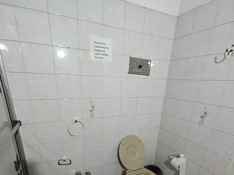 Depto Tipo Casa 5 ambientes con 1 baño