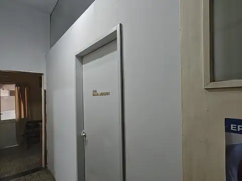 Depto Tipo Casa en Venta 40 años