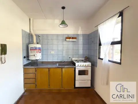 Av. Pellegrini 2774 Piso 01 01