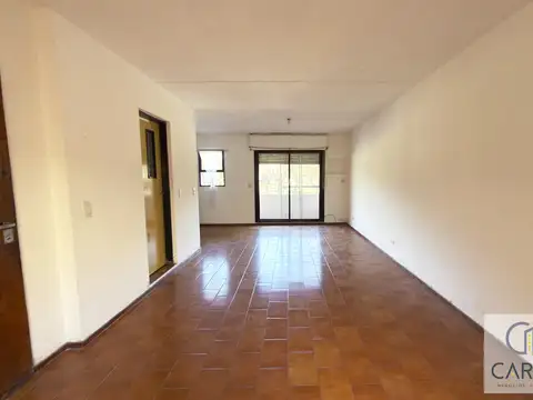 Avenida Pellegrini 2700, Piso 1