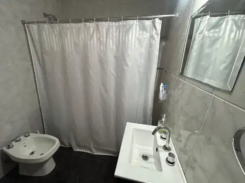 Casa en Venta en Valentín Alsina, USD 125.000