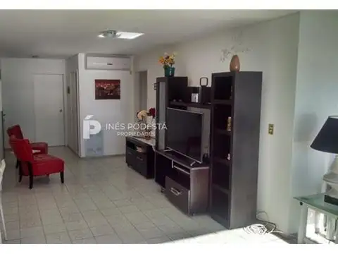 Peninsula, Punta del Este. P. 19