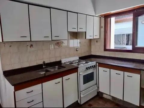 Depto Tipo Casa en Venta en Isidro Casanova, USD 59.900