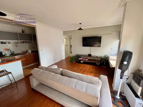 Caracas 4800, Piso 4°