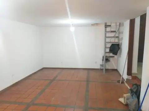 Departamento 5 ambientes con 2 baños