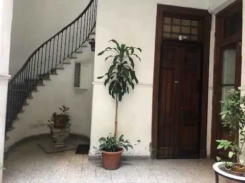 Ayacucho 1000, Piso PB
