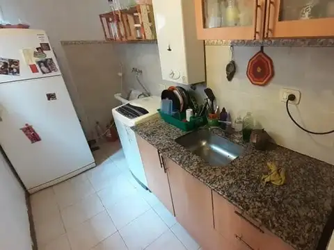 Depto Tipo Casa en Alquiler en Refinerias, $ 750.000