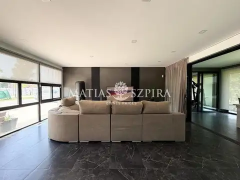 Casa en Venta en Francisco Álvarez, USD 370.000