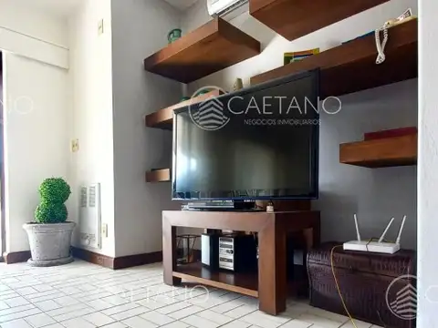 Departamento 5 ambientes con 4 baños