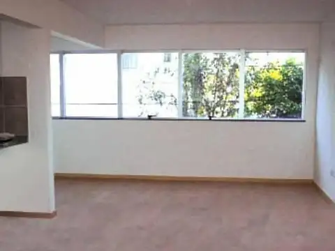 Montevideo 2420 , Piso 6
