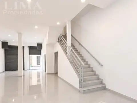 Local en Alquiler en Centro, USD 8.000