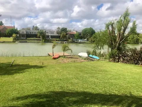 Casa en Alquiler Temporal en Santa Barbara, USD 6.800