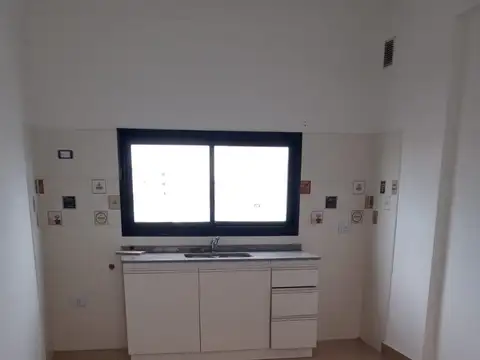 V. Cardozo 2200, Piso 3