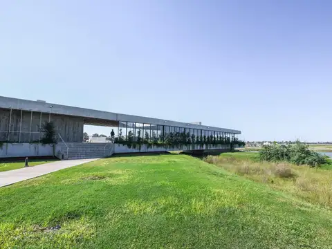 Terreno en Venta 20  mts Frente