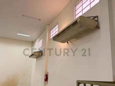 Avda. Providenti 600, Piso 0