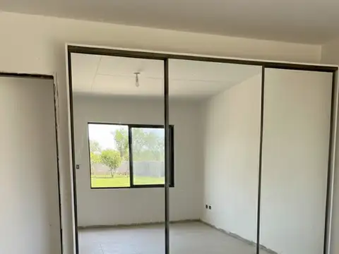 Departamento 5 ambientes con 3 baños