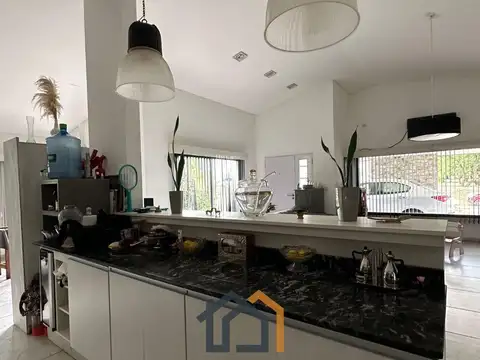 Casa en Venta al Este