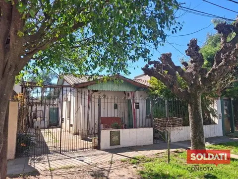 Casa en venta San Miguel con depto, ideal inversión 
