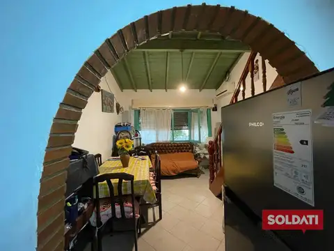 Casa en venta San Miguel con depto, ideal inversión 