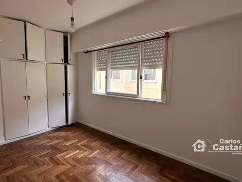 Depto. 2 Amb. al Lateral, Cerca de Av. Maipú