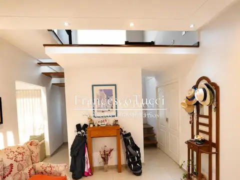 Casa 5 ambientes con 5 baños