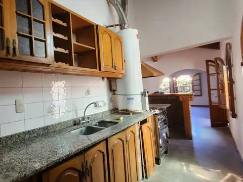 Casa en Alquiler al Oeste