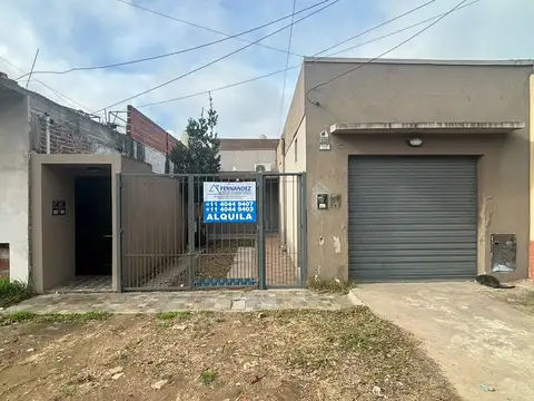 Departamento en Alquiler de 2 Ambientes en Ezpeleta