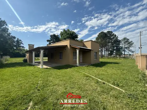 Venta · Casa 3 ambientes ·  Parque Sakura · Exaltación de la Cruz