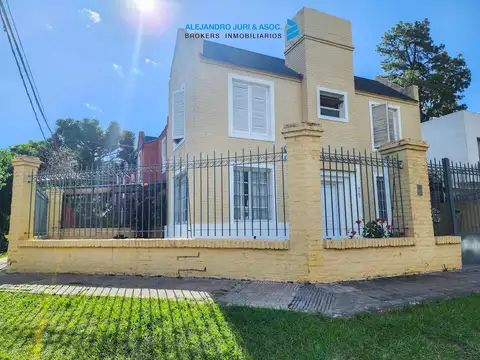Casa en Alquiler al Este