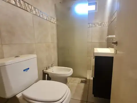 Departamento 7 ambientes con 1 baño