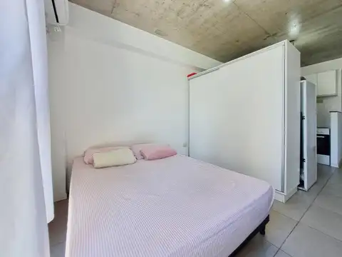 Av. Francia 72 02 03 - VENTA Monoambiente