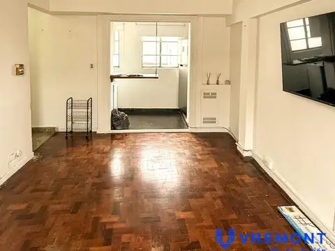 Av. Belgrano al 1400 | Montserrat | Monoambiente, con cocina independiente . Luminoso, Excelente est