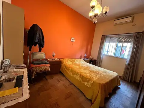 Casa en Venta en Rafael Calzada, USD 88.000