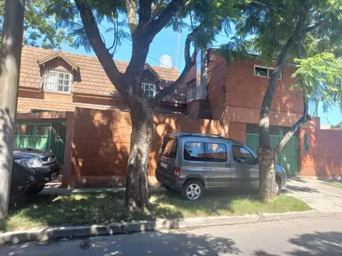 Casa en Venta en Villa España, USD 88.000