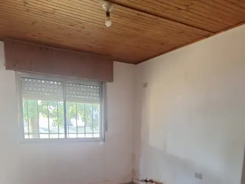 Casa en Venta en Villa Elisa, USD 55.000