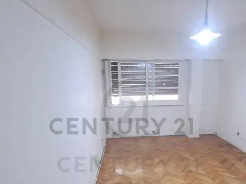 Mariano Acha 1200, Piso 0