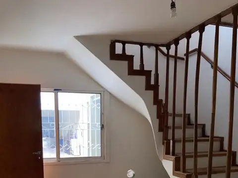 Venta Hermoso Chalet 4 amb en Muñiz