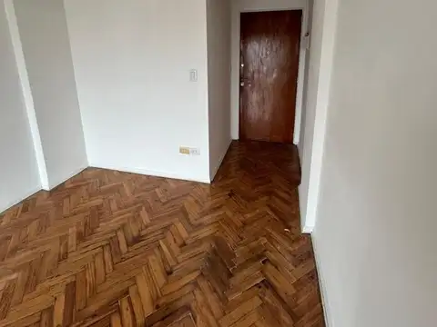 Departamento en Alquiler en Flores Norte, $ 650.000