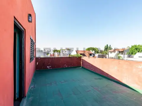 Irigoyen 1700, Piso 0