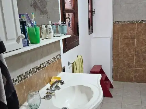 CASA LOTE PROPIO C/ PATIO Y TERRAZA