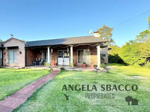 Jacaranda, Parque Jularo.