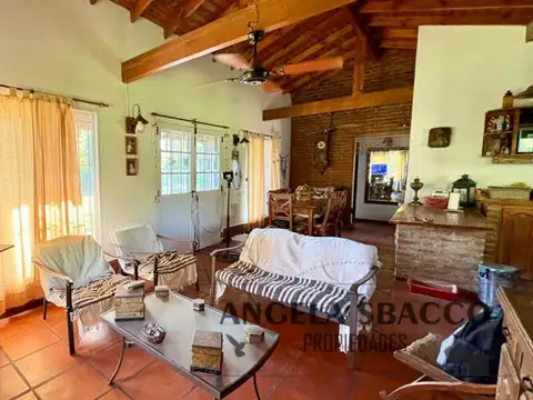 Excelente Casa en barrio Parque Jularo. APTO CREDITO!
