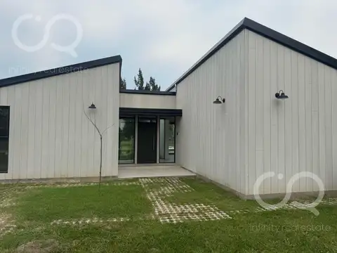 Alquiler anual en Fincas Sporting - 3 habitaciones - pileta