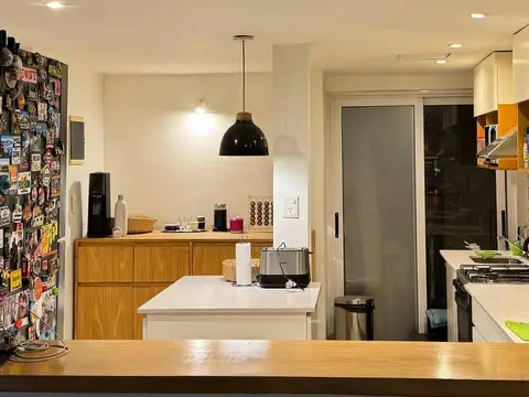 Depto Tipo Casa 6 ambientes con 1 baño