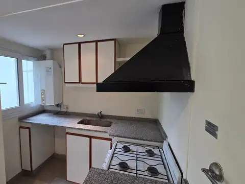 Departamento en Alquiler con 1 cochera