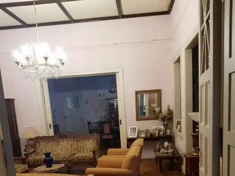 Casa en Alquiler 106 años