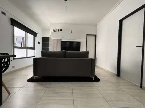 ALQUILER DEPARTAMENTO 2 AMBIENTES MORON COCHERA