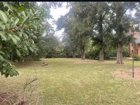 Terreno en Venta en Los Quinchos Country Club, USD 25.000