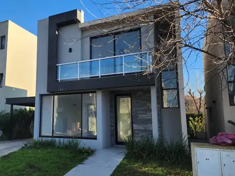 Casa En Alquiler Barrio El Aljibe - Manzanares, Pilar, GBA Norte